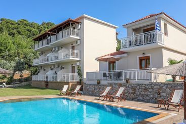 آپارتمان Takis Studios