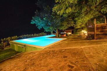 בית מלון כפרי Clave Verde Ecolodge