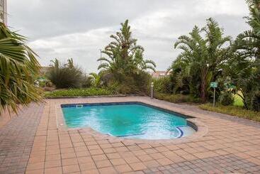 호텔 Road Lodge Port Elizabeth Airport