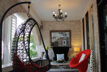 Island’s Leisure Boutique Hotel & Spa