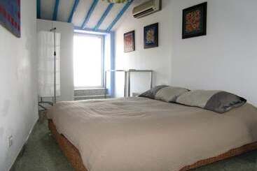 آپارتمان‌های توریست‌ها Come In Sicily La Pietra Monaca