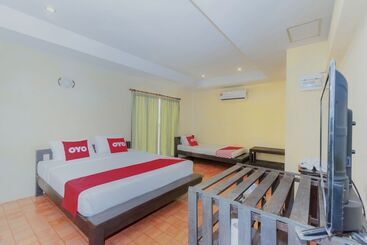 בית מלון כפרי Baanbali Beach Resort