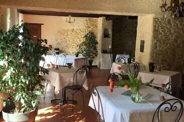 بنسيون La Mandarine