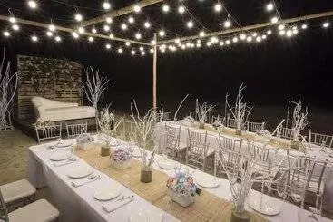 استراحتگاه Canyon Cove Hotel And Spa