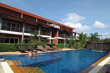 酒店 Hatzanda Lanta Resort   Sha Extra Plus