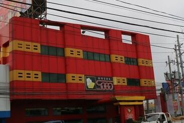 בית מלון כפרי Sogo Sta. Rosa Laguna