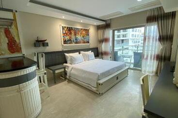 هتل آپارتمان Lotus Village Nha Trang