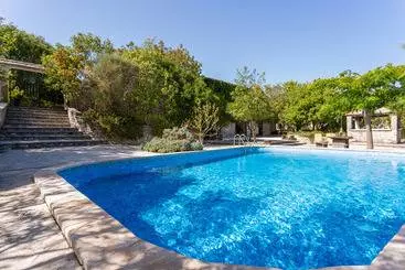 پانسیون Nono Ban Hotel & Villa