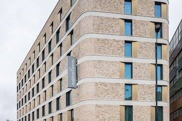 Maldron Hotel Finsbury Park, London