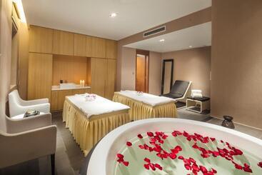 Апарт-отель Green Court Premier Jinqiao Shanghai