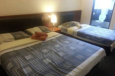 호텔 Camellia Budget Inn