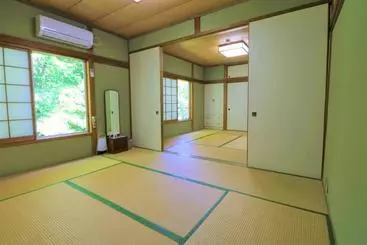 Apartamentos turísticos Izu Portland 5