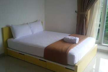 پانسیون Omah Sastro