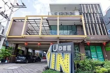 아파트호텔 Udee Living Place Hat Yai