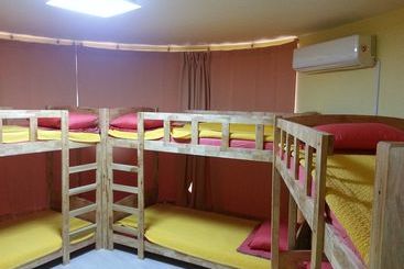 הוסטל Egg House Sokcho Guesthouse