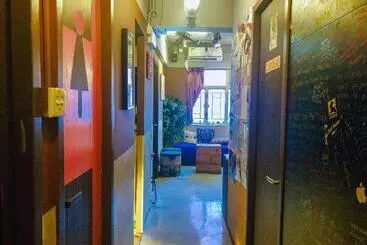 Apple Inn  Tsim Sha Tsui  Hostel