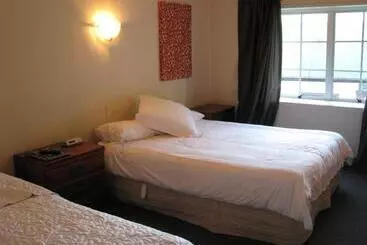 호텔 Bridgehouse Lodge