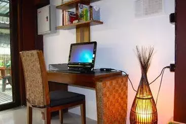 פנסיון Swiss Lanna Lodge