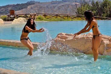 호텔 Villaggio Della Salute Più