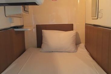 فندق Seaside Inn Omori