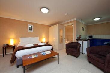 צימר Oyster Cove Chalet