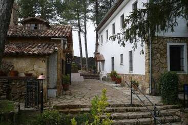 Отель Uña Serranía Encantada