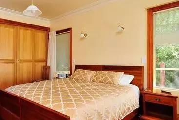 房子 Pomona Spa Cottages