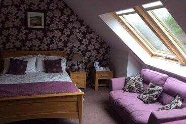 Castleview Bed & Breakfast