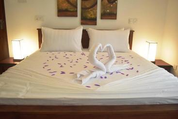 Hotel Liyya Residence