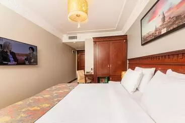 ホテル The Magnaura Palace