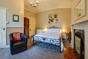 Pensione Pannett House Guesthouse