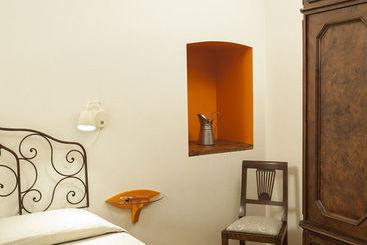 צימר Borromeo Rooms Bed & Living