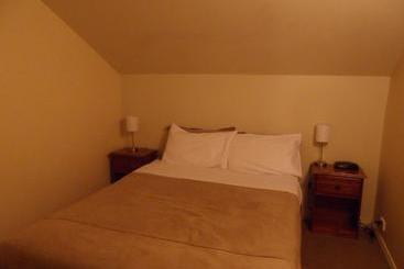 ホテル Nireeda Apartments On Clare