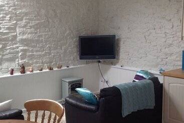 Four Seasons Bed And Breakfast