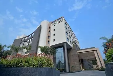 Hotel Courtyard By Marriott Raipur