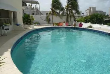 Hotel Karibu Aruba Boutique