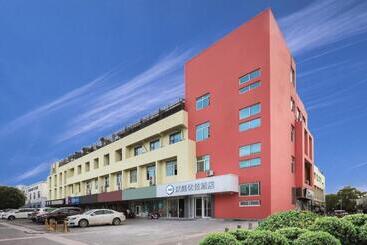 Hanting Premium Hotel Nanjing High Tech Zone Xuefu Road