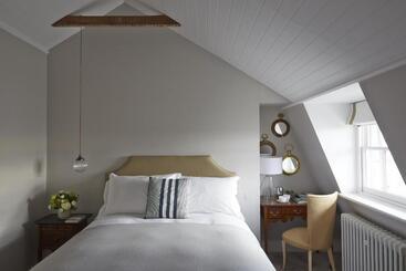 בית מלון כפרי Albion House At Ramsgate