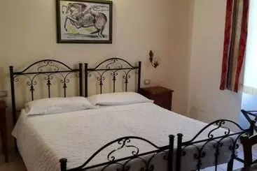 هتل Cagliari Novecento
