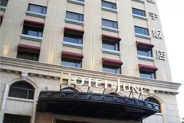 هتل Check Inn Taipei Neihu