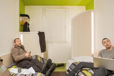 Hotel F1 Avignon Centre Courtine Gare Tgv