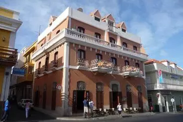 هتل Royal Mindelo Suite