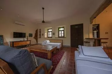 Отель Sergeant House