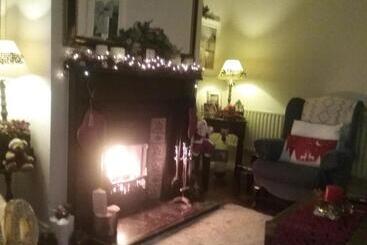 Пансион Ashleigh Guest House