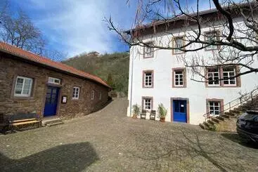 Aamiaismajoitus (B&B) Felsenmühle Neuleiningen