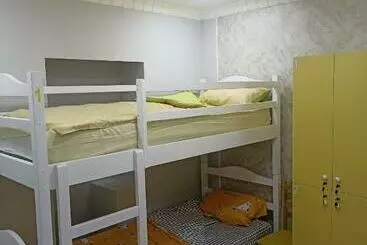 Aragats Hostel & Guest House