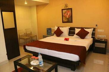 Flagship Hotel A Grand Inn