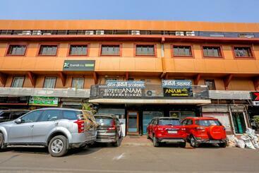 Fabhotel Anam International