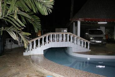 פנסיון Room In Guest Room   A Wonderful Beach Property In Diani Beach Kenyaa Dream Holiday Place