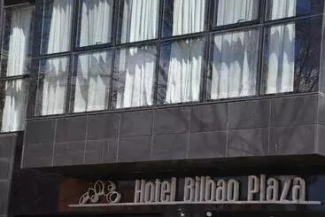 בית מלון כפרי Bilbao Plaza